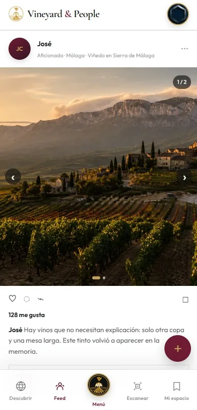Comunidad de aficionados al vino compartiendo una recomendación